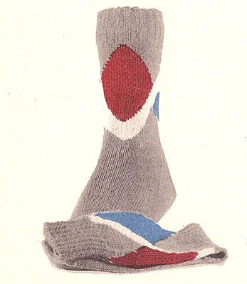 Center Diamond and Chevron Socks Pattern #7232