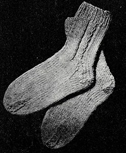 Cable Socks Pattern #122