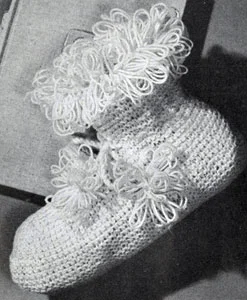 Women's Slipper Pattern No. 537 | Sizes 8½ to 11