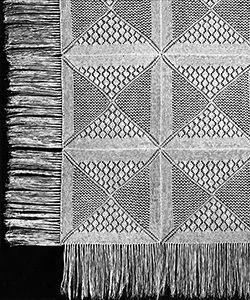 Hour-Glass Bedspread Pattern