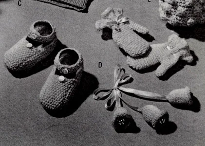 Mitts, Carriage Bells & Slippers Pattern