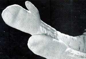 Girls and Ladies Mittens Pattern #101