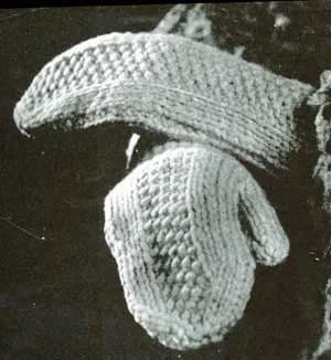 Panel Backed Mittens Pattern #98
