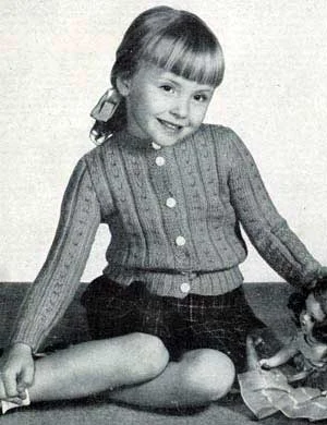 Girl's Cardigan Sweater Pattern #401