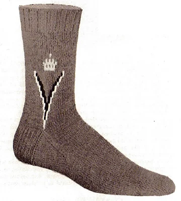 Crown and Vee Clock Socks Pattern #72-112