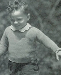 Boy's or Girl's Pullover