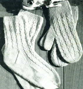Mock Cable Mittens